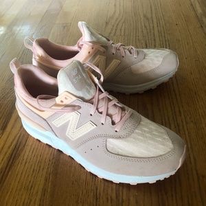 Never worn New Balance 724 Pink Sneakers size 8
